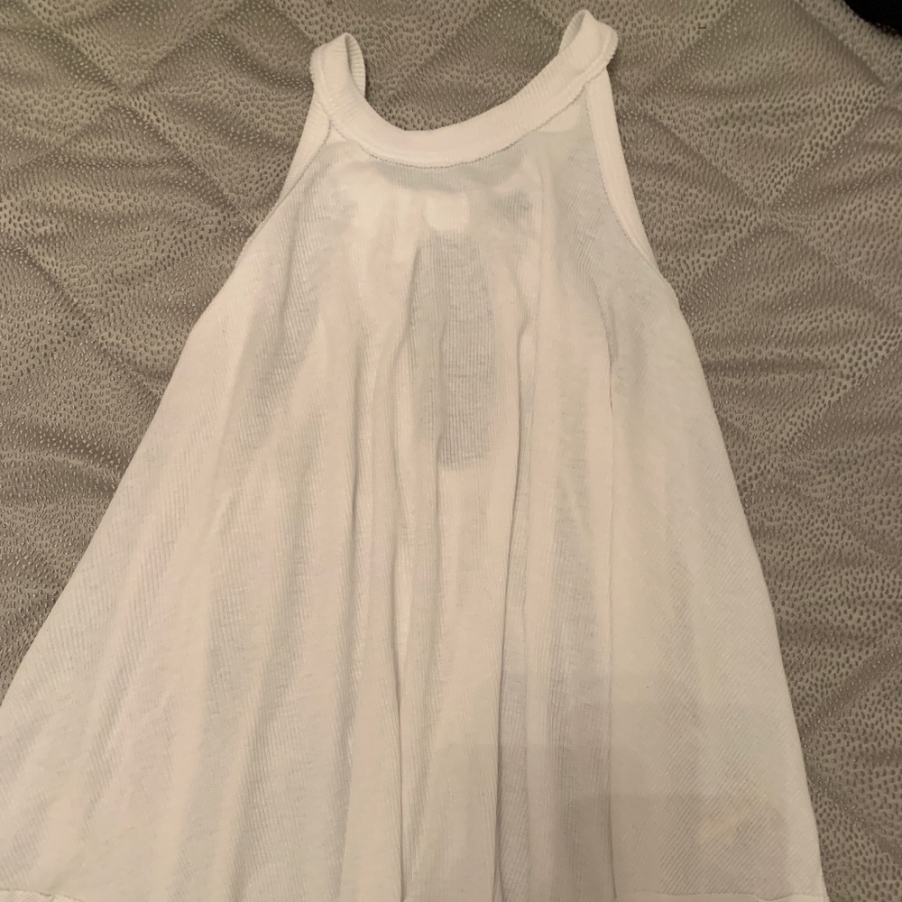 Basic white top
